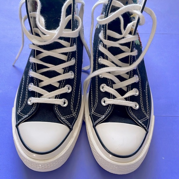 Converse Chuck Taylor All Star Custom Embroidered Mushroom Sneakers - NWOT - Picture 9 of 11